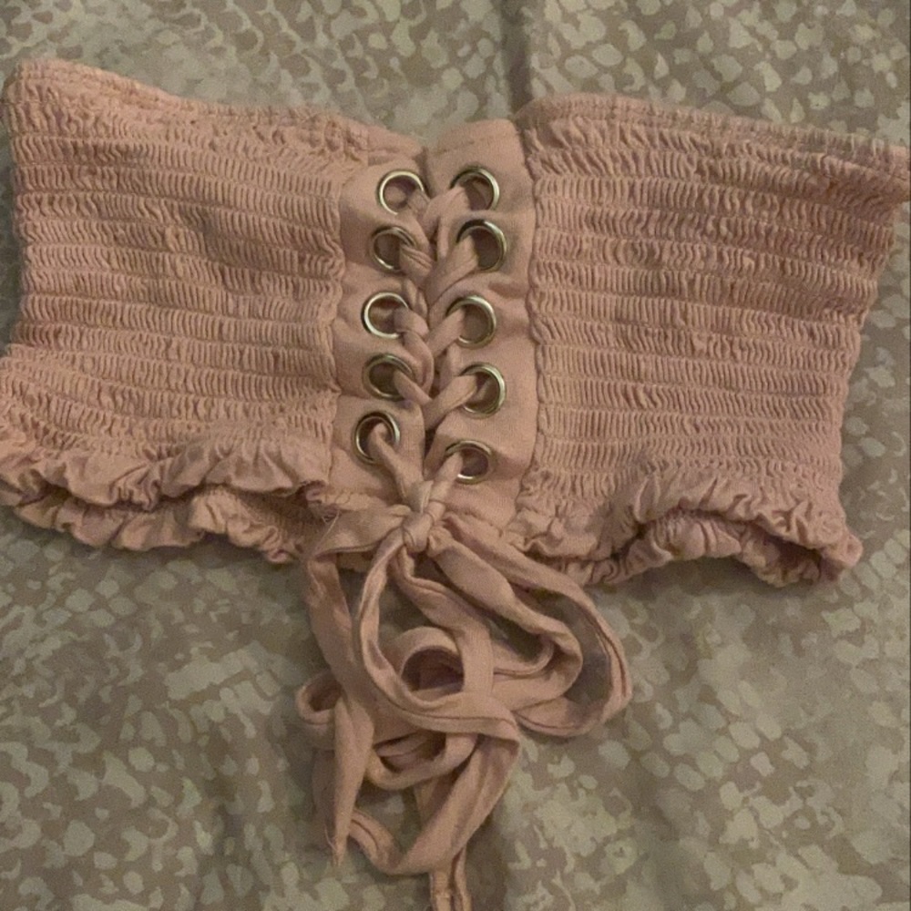 Crop top size small